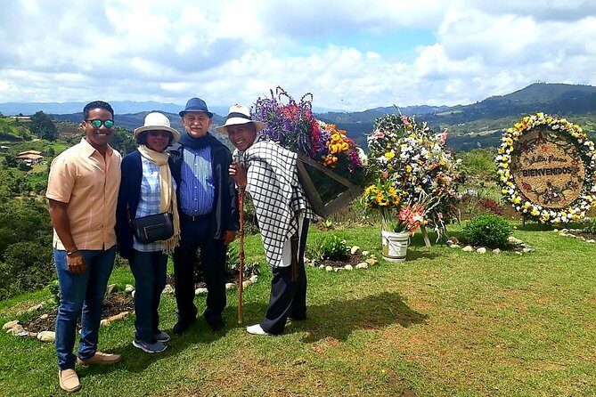 Exotic flowers farm and silleteros cultural tour - Scenic Drive and Nature Stops