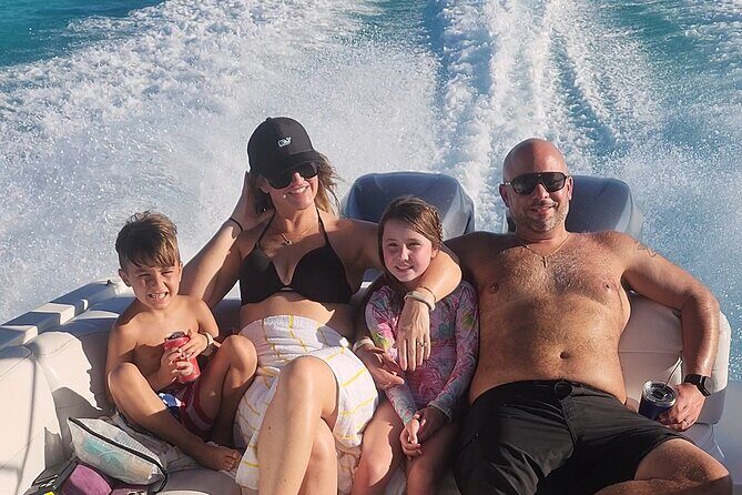 Exotic half day private charters to Rose Island, Pigs and Turtles - Frequently Asked Questions