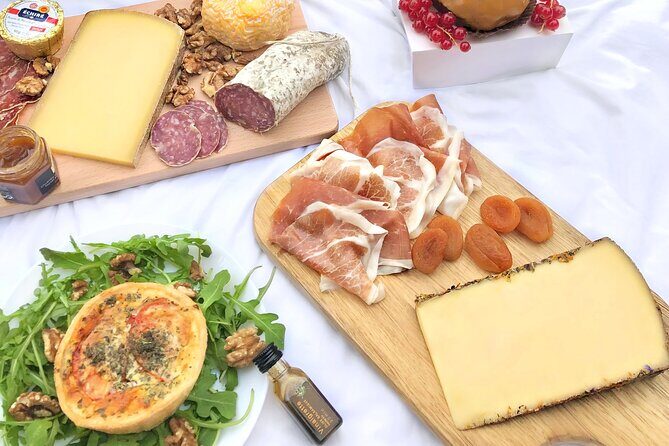 Experience a Decadent French Picnic with Wine Pairing in Paris - Key Points