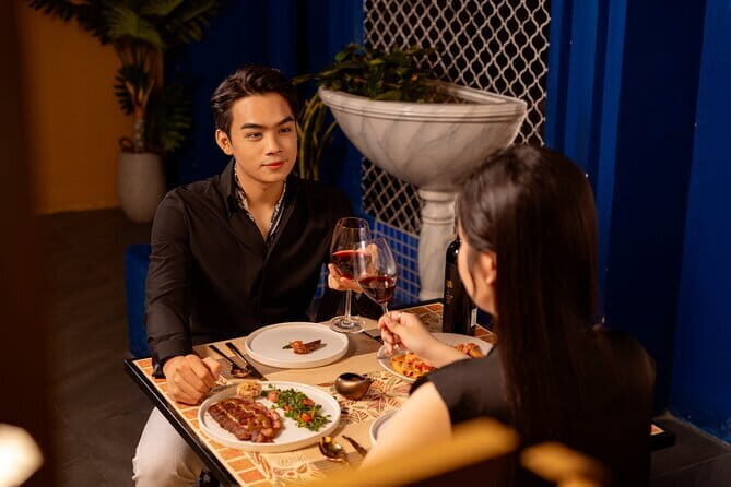 Experience a Romantic Date For Two at GLAMISQUE  Fusion Dining - The Value of the Experience