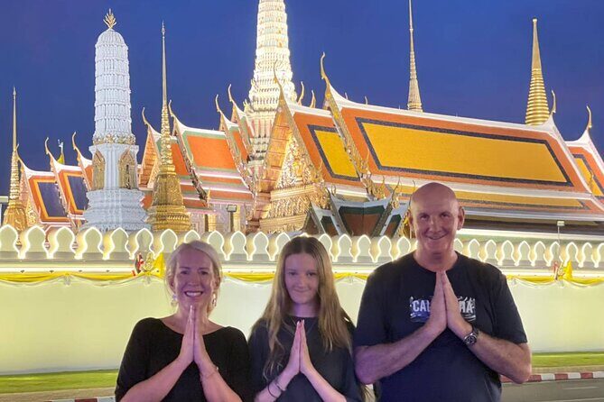 Experience Bangkok with typical Thai tuk-tuk - FAQ