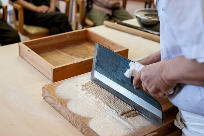 Experience Big soba knife Soba Making Class in Tokyo Kappabashi - Key Points