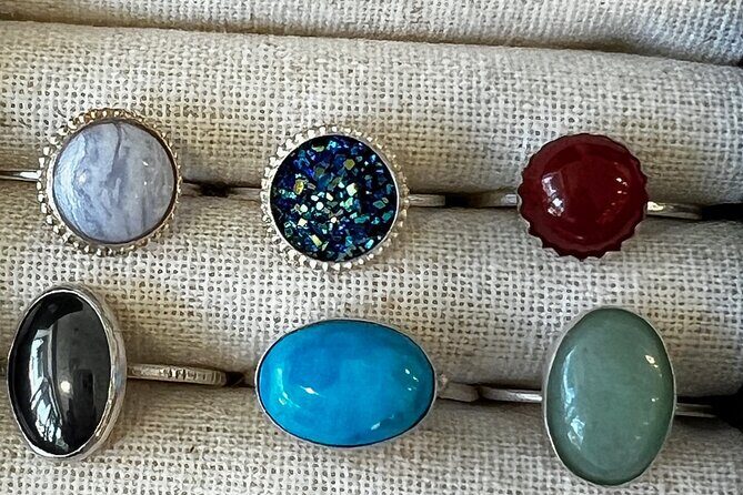 Experience Create your own jewelry workshop for beginners - Practical Details and Tips for Your Jewelry Workshop Visit