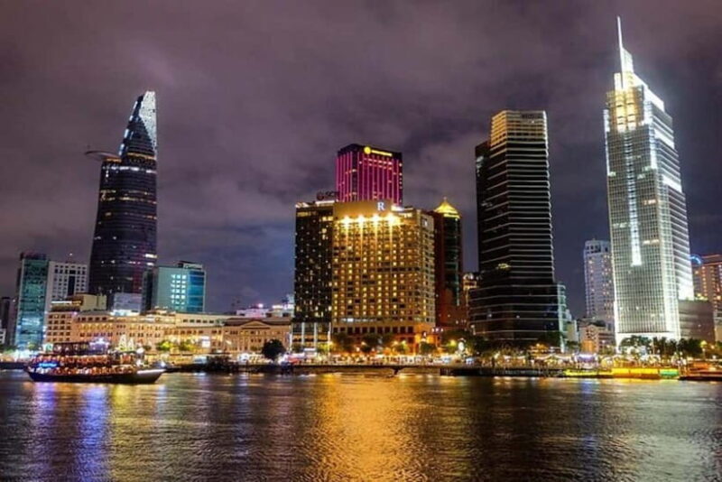 Experience Dinner On Luxury Cruise Along Saigon River - What Past Travelers Say