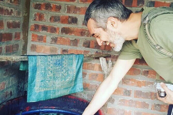 Experience Hmong Batik Indigo Embroidery Workshop in Sapa - Key Points