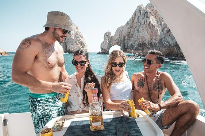 Experience in 30 foot yacht 3 hours - Experience in 30 Foot Yacht 3 Hours: A Private Escape in Cabo San Lucas