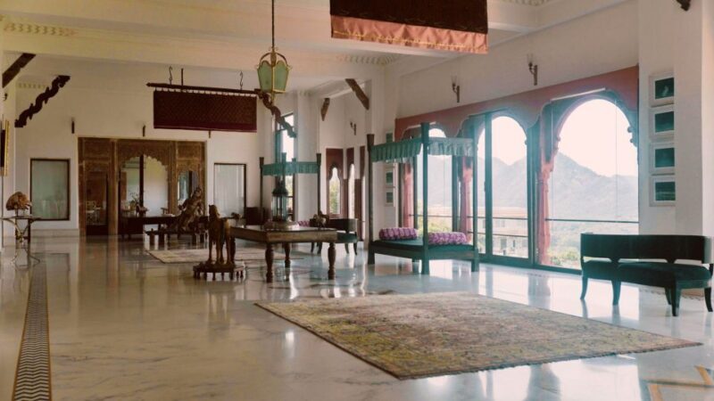 Experience Luxury: Private Museum, Vintage Car Ride - Scenic Vintage Car Ride: Cruising Lake Pichola