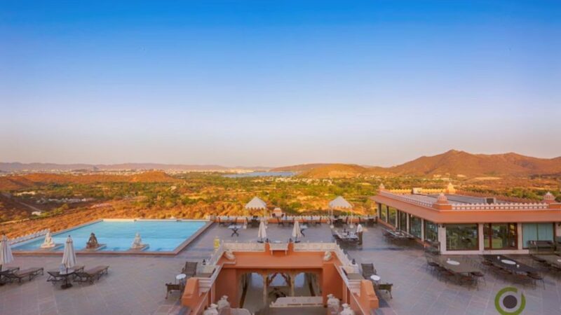 Experience Luxury: Private Museum, Vintage Car Ride - What Reviewers Say