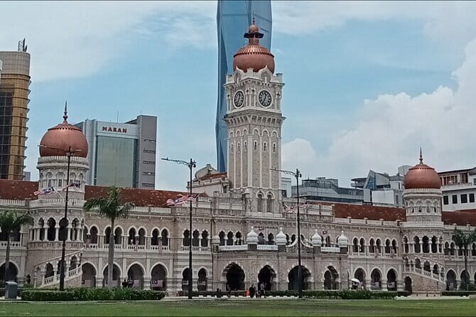 Experience Old Part and New Part of Kuala Lumpur City by Foot - Exploring the Heart and Soul of Kuala Lumpur: The Full 7-Hour Walking Tour
