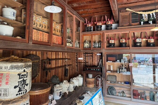 Experience Old Tokyo: Cultural Walk in Yanaka - Exploring Tokyo’s Old-World Charm: A Deep Dive into the Yanaka Walk