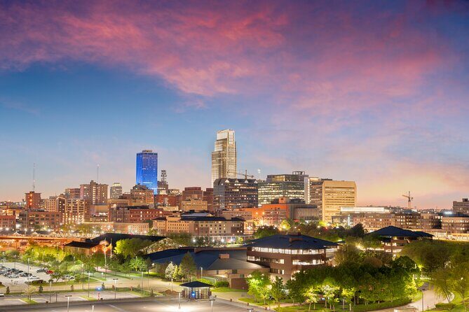 Experience Private Omaha Scavenger Hunt Tours - Key Points