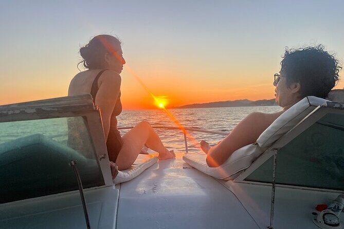 Experience Sunset on the Ocean - Who Should Consider This Tour?