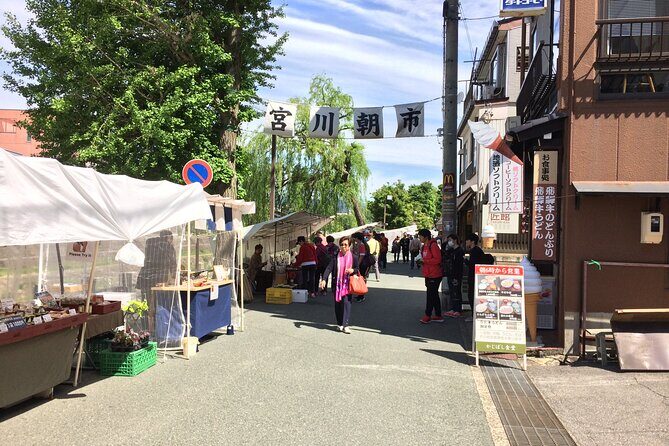EXPERIENCE TAKAYAMA OLD TOWN & MORNING MARKETS in 1 Hour! - Key Points