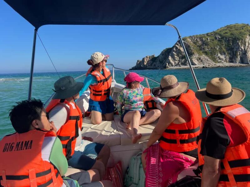 Experience the bays of Huatulco with a visit to Chachacual Beach - What the Tour Includes and Practical Details