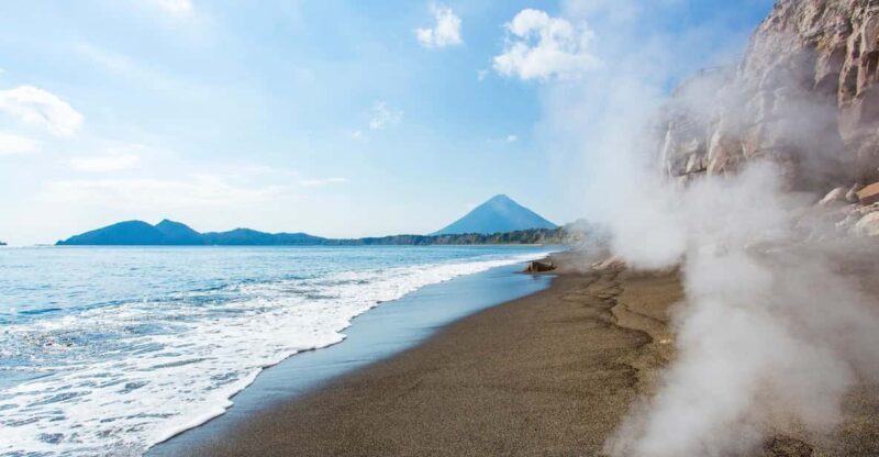 Experience the blessings of volcanoes in Kagoshima, Kyushu - Key Points