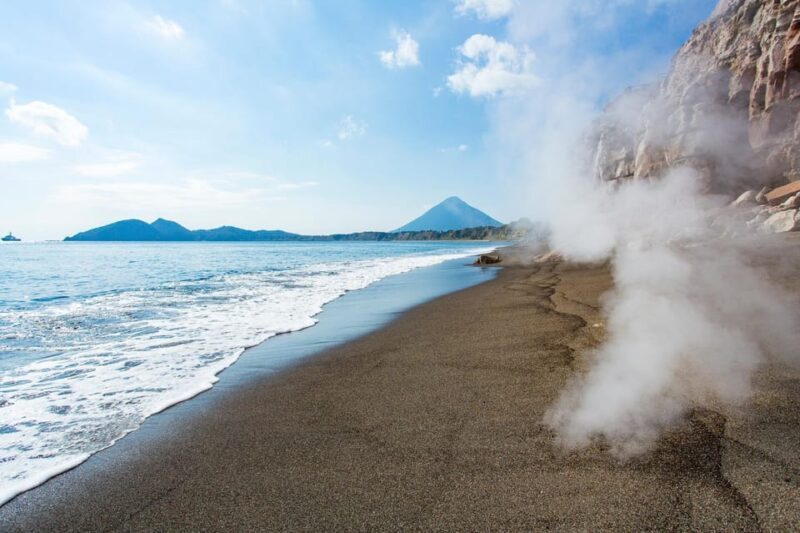 Experience the blessings of volcanoes in Kagoshima, Kyushu - A Detailed Look at the Kagoshima Volcano Tour