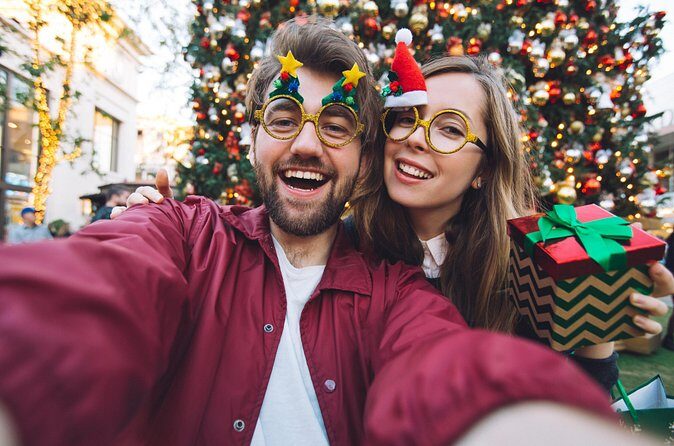 Experience the season with a scavenger hunt in Madison with Holly Jolly Hunt - The Sum Up