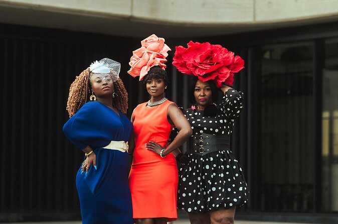 Experience the Style Icon Makeover and Editorial Photoshoot Tour - Frequently Asked Questions