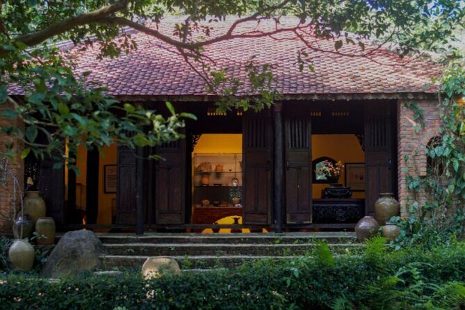 Experience Traditional Vietnamese Costumes at Dong Dinh Museum - Key Points