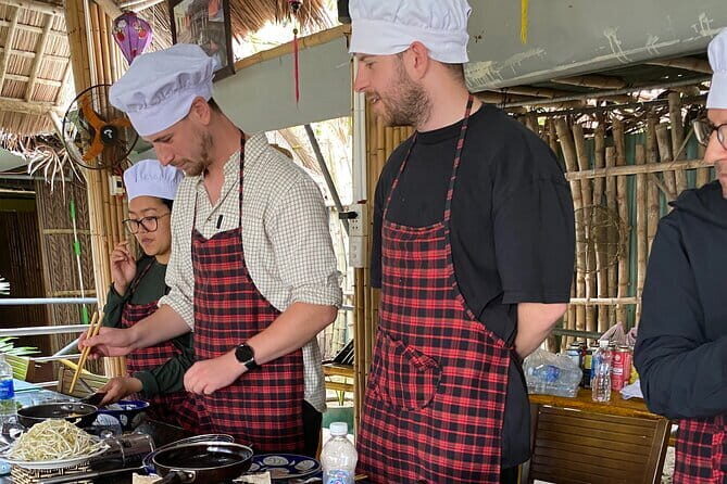 Experience Vegan/Vegetarian Cooking Class in Da Nang - FAQ