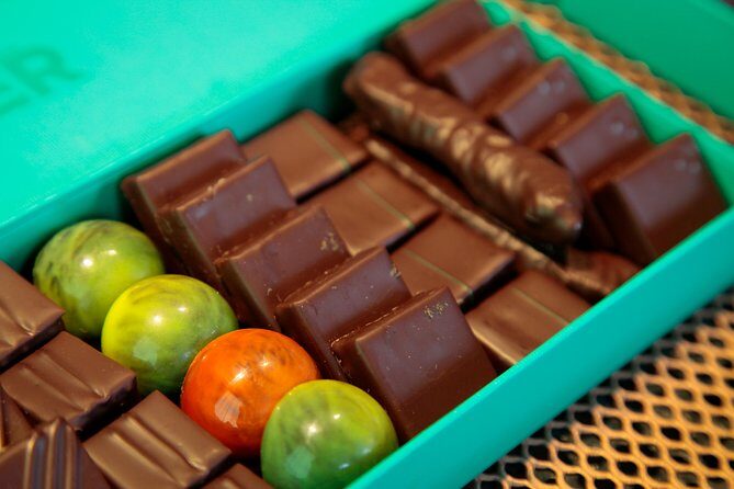 Expert-Led Sweet Secrets of Paris Pastry & Chocolate Marathon - An In-Depth Look at the Sweet Secrets Tour