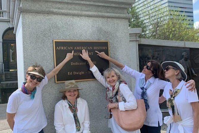 Exploration City Scavenger Hunt Game in Surrey - Key Points