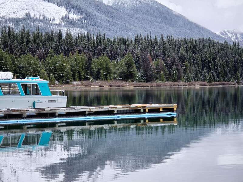Explore 9 Iconic Banff Spots in 1 Epic Day!(Pax 12/Group) - A Deep Dive into the Banff Experience