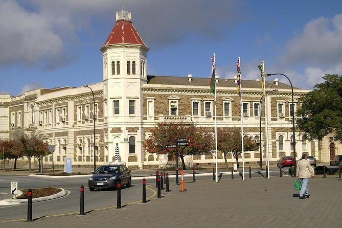 Explore Amazing Adelaide: Self-Guided Audio Tour - The Architectural Marvel: St Francis Xavier Cathedral