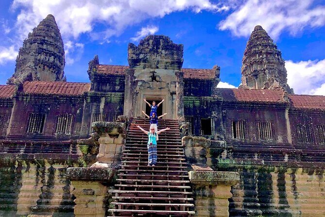 Explore Angkor Temple & Other - Private Vehicle with Tour Guided - Who Should Book This Tour?