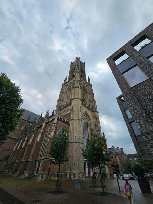 Explore Arnhem with a Local Guide City Tour - Explore Arnhem with a Local Guide City Tour