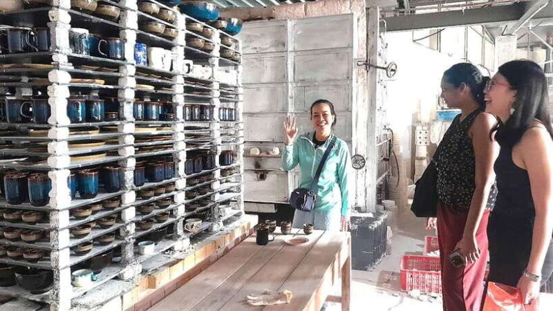 Explore Bat trang village & Ceramics factories / local guide - Explore Bat Trang Village & Ceramics Factories with a Local Guide