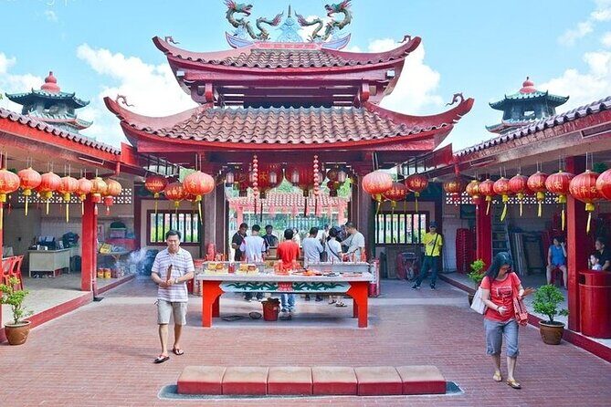 Explore Batam Day Tour With Lunch - In-Depth Look at the Itinerary: What You Can Expect