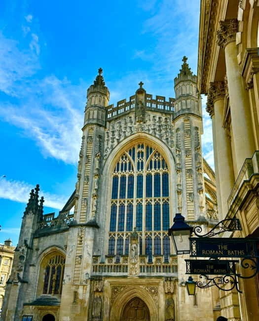 Explore Bath in Spanish: With Olga, local guide - Who Should Book This Tour?