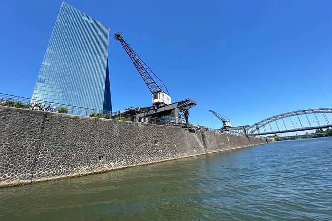 Explore Bird & Marine Wildlife private Boat Tour in English - Who Would Enjoy This Experience?