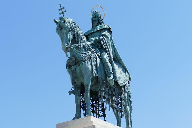 Explore Budapests Art and Culture with a Local - A Closer Look at the Tour Itinerary