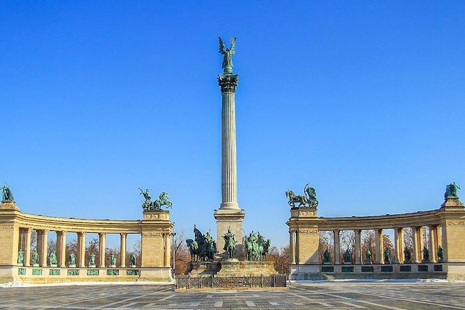 Explore Budapests Art and Culture with a Local - Detailed Breakdown of the Experience