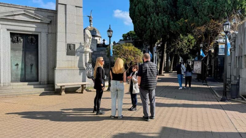 Explore Buenos Aires Highlights on a Walking Tour - Practical Tips for Your Tour