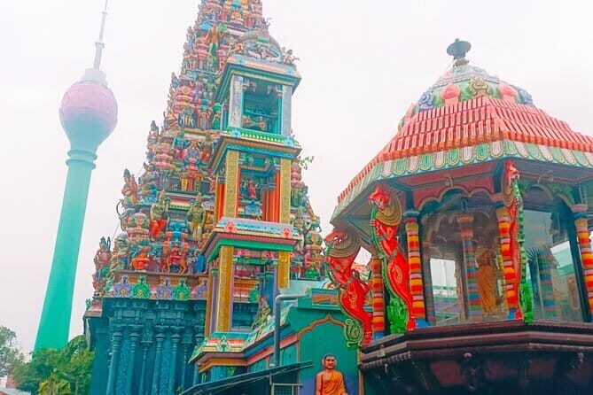 Explore Colombo City Highlights in a Private Tuk Tuk - Key Points