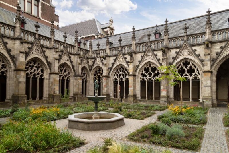 Explore Gems of Utrecht Walking Tour for Couples - FAQ