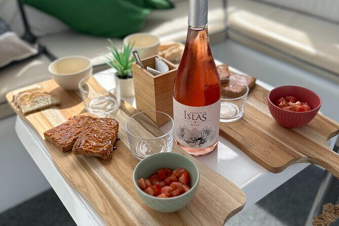 Explore Gran Canaria: Boat Tour with Wine & Local food Tasting - Key Points