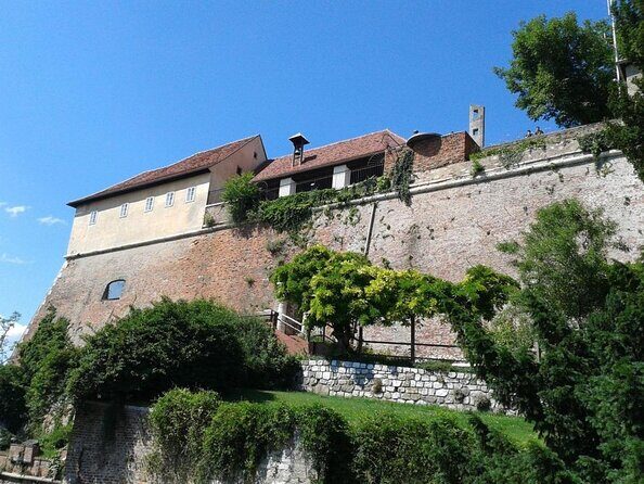 Explore Graz in 60 minutes with a Local - Explore Graz in 60 Minutes with a Local