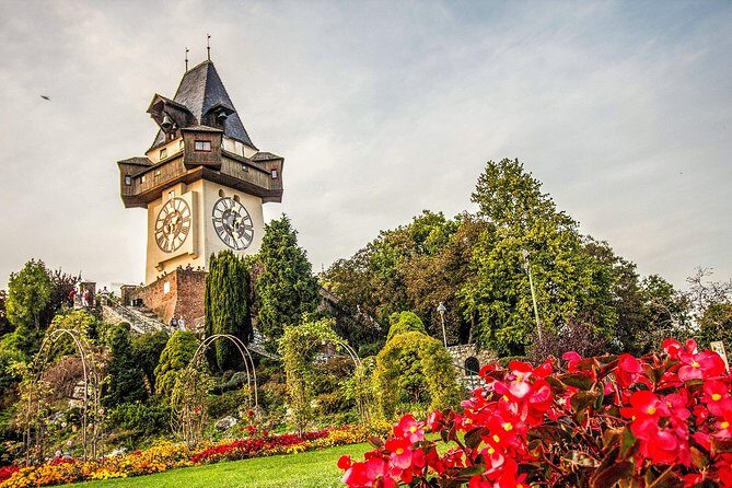 Explore Grazs Art and Culture with a Local - A Deep Dive into the Graz Art and Culture Tour