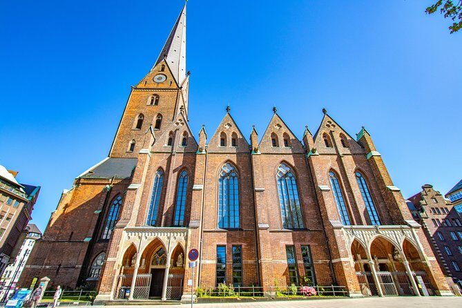 Explore Hamburg in 90 minutes with a Local - Key Points