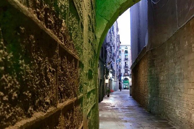 Explore hidden streets of Barcelona with a local - Why This Tour Offers Great Value