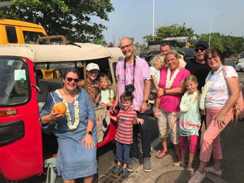 Explore Highlight Colombo with Group of Travelers - Pricing and Value