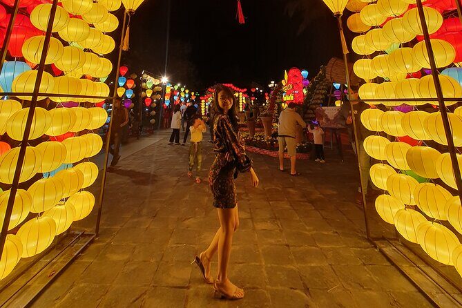 Explore Hoi An and Da Nang by private tour with local guide - Key Points