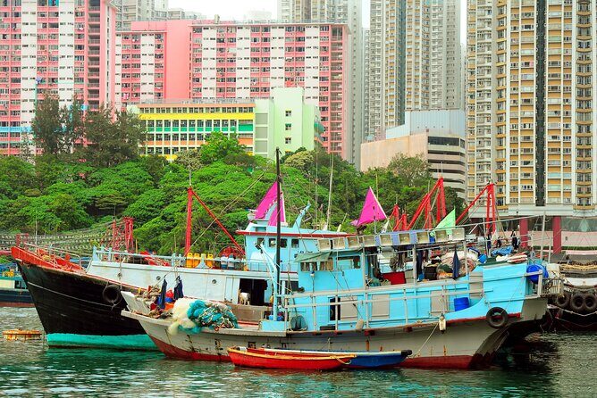 Explore Hong Kong: Aberdeen + Public Housing Estate Group Tour - Key Points
