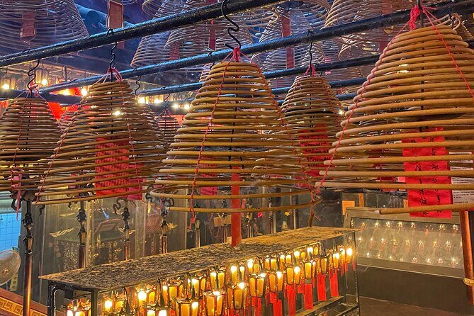 Explore Hong Kong: Aberdeen + Public Housing Estate Group Tour - FAQs