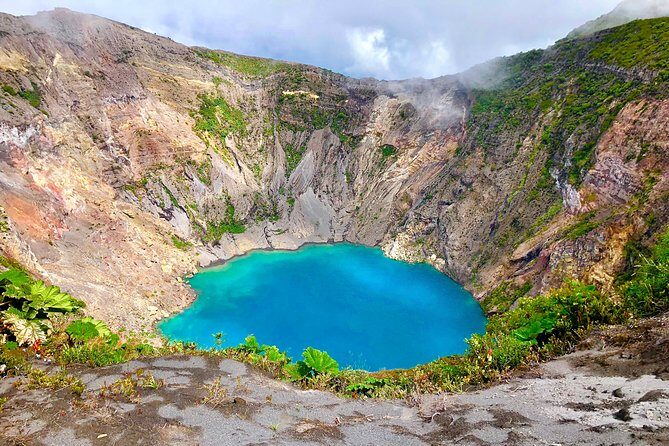 Explore Iconic Irazú & Hidden Turrialba Volcanoes with a Local - Exploring the Best of Costa Rica’s Volcanoes and History