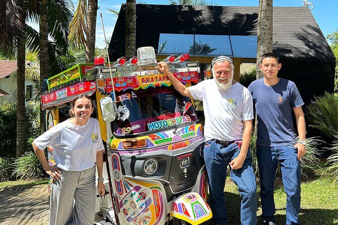 Explore & immerse in GuataPeñol: Past, Present and Local Culture - Starting Point: Kabine in El Peñol